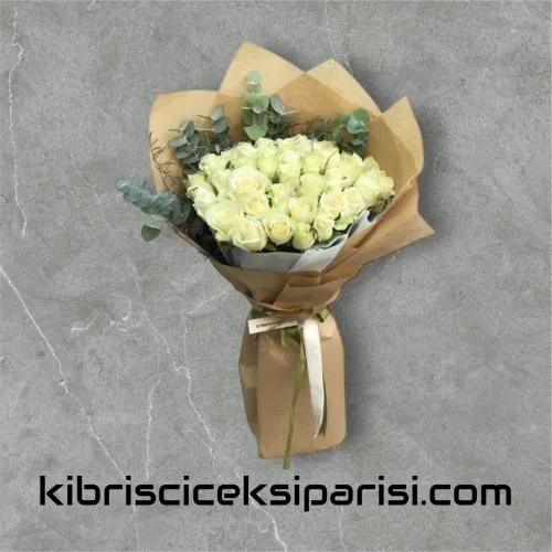 33 Beyaz Gül Buketi