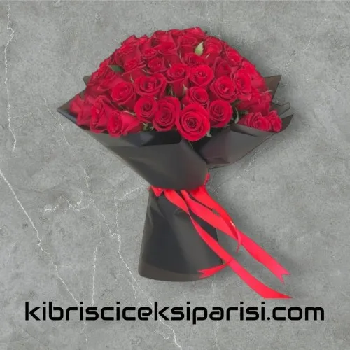 51 Adet Kırmızı Gül Buketi