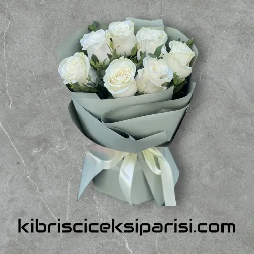 7 Beyaz Gül Buketi