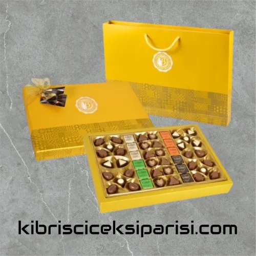 Karnaval Büyük Karışık Kutu Çikolata