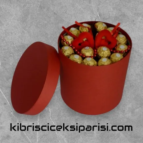 Orta Boy Silindir Kutuda 16 Çikolata